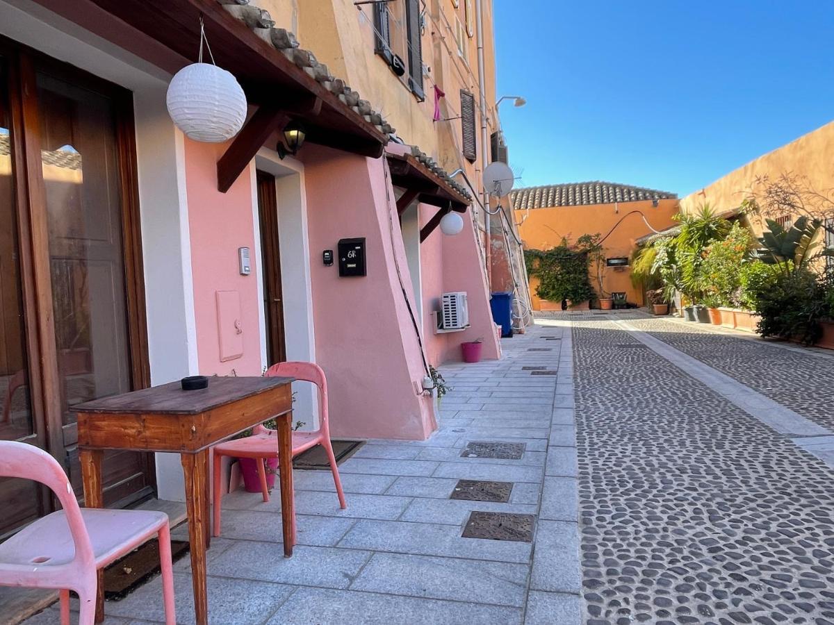 The Heart Of Cagliari, Cozy 2 Bedroom Apartment Zewnętrze zdjęcie